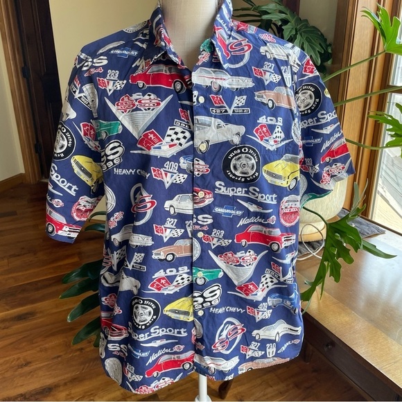 Reyn Spooner American Classics Chevy Hawaiian Shirt - Picture 1 of 8